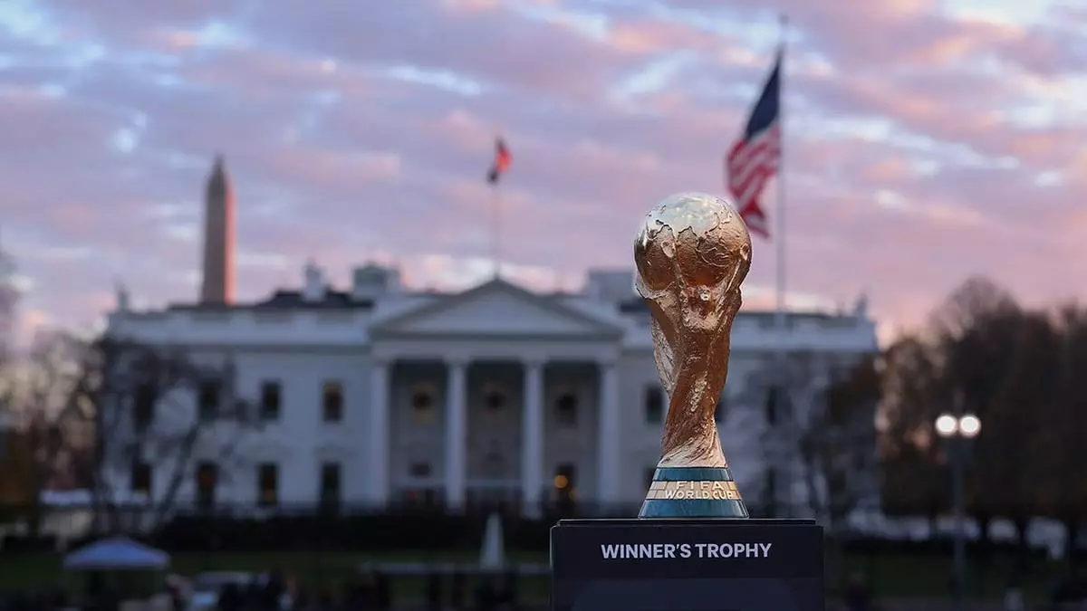 Администрация Трампа сообщила, что США отменили требование дорогостоящего визового залога для некоторых путешественников на Чемпионат мира.