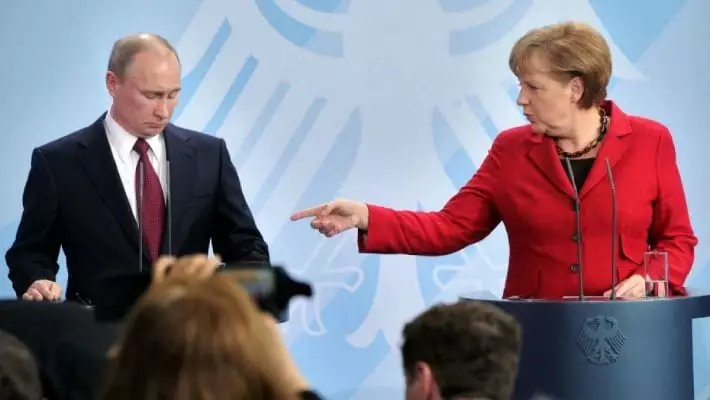 Der Spiegel: в ЕС рассматривают Меркель как посредника в переговорах с Путиным