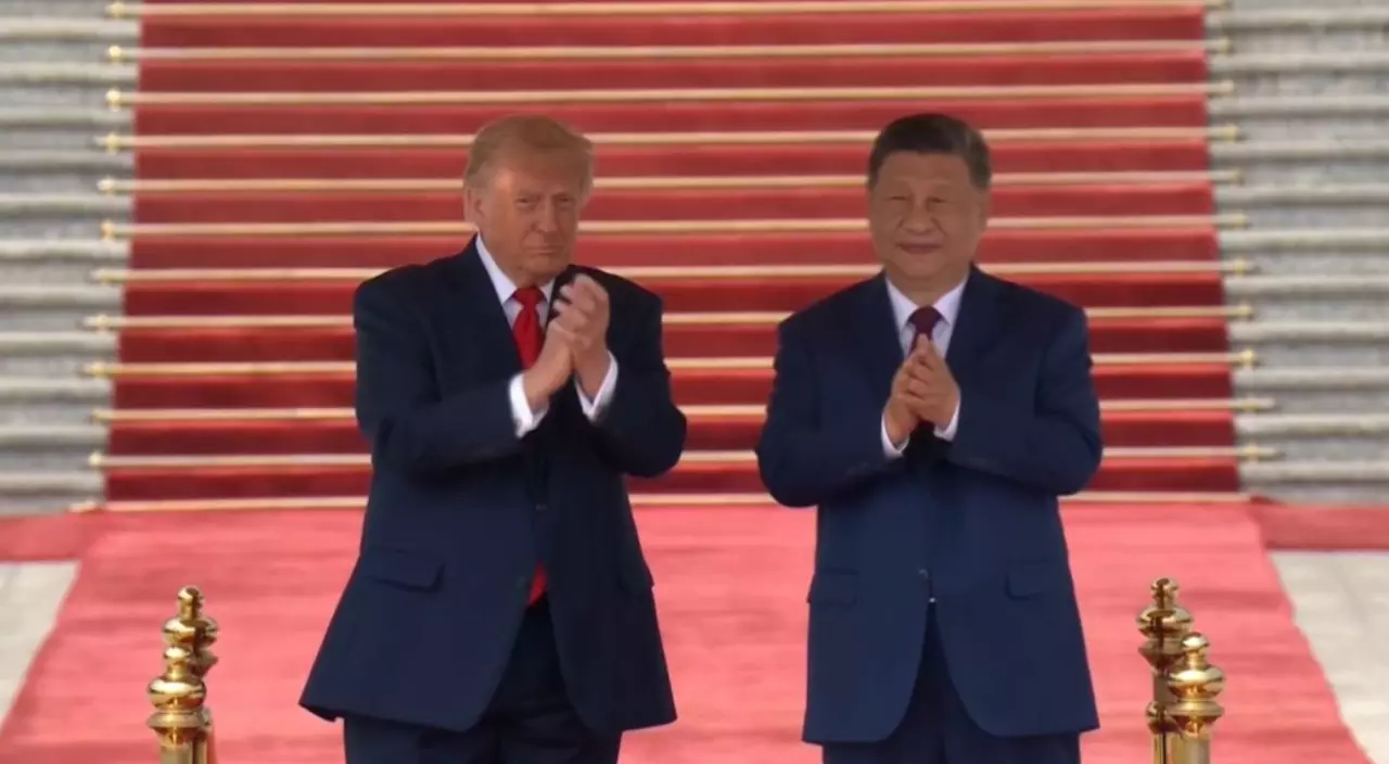 Си Цзиньпин мен Дональд Трамптың кездесуі басталды