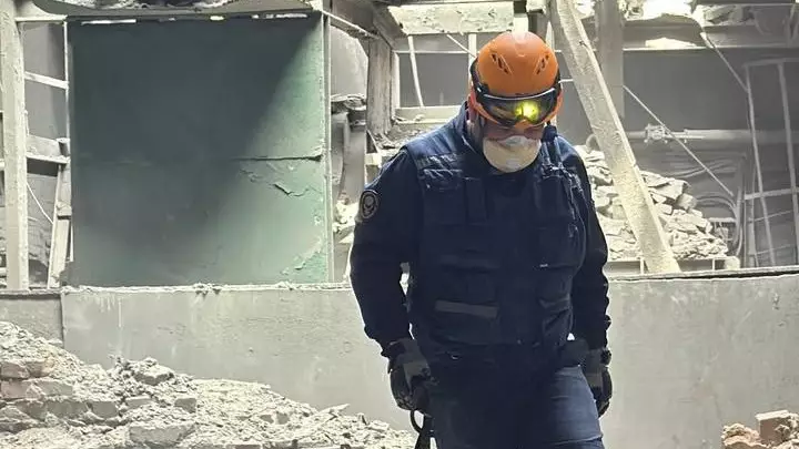 Взрыв на "Казцинке": тяжело пострадавшему рабочему провели сложную операцию