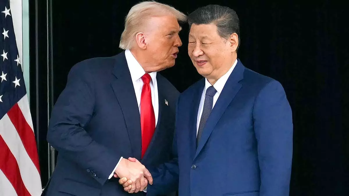 Си Цзиньпин хочет от Трампа, пока Пекин ищет рычаги влияния на саммите с высокими ставками.