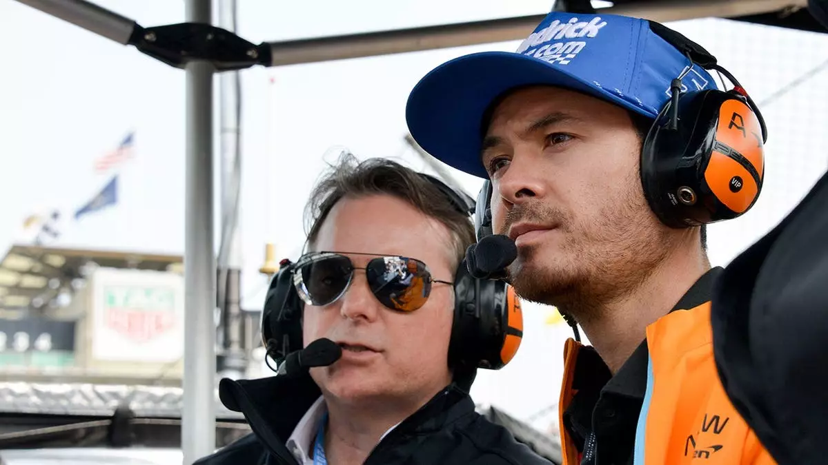 Звёзды NASCAR раскритиковали заявление Стивена Эй Смита о том, что гонщики не являются спортсменами.