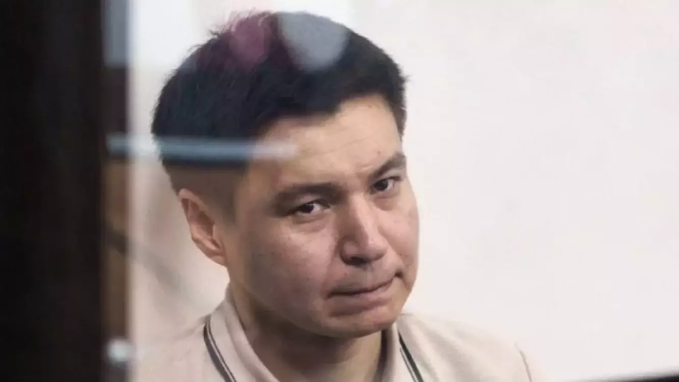 Бишімбаевтың қылмысын жасырған Байжановтың үкімі өзгеріссіз қалды, анасы шу шығарды (ВИДЕО)