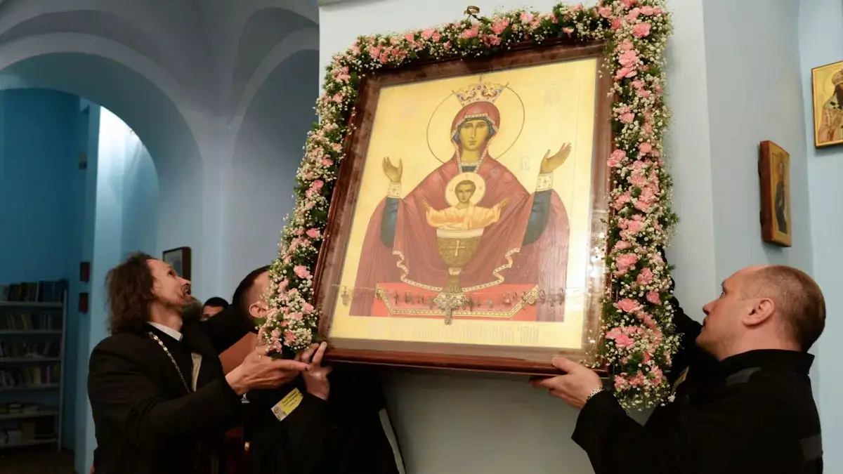 В РПЦ назвали икону, к которой чаще всего идут с просьбой спасти от алкоголизма - новости на Lada.kz 14.05.2026