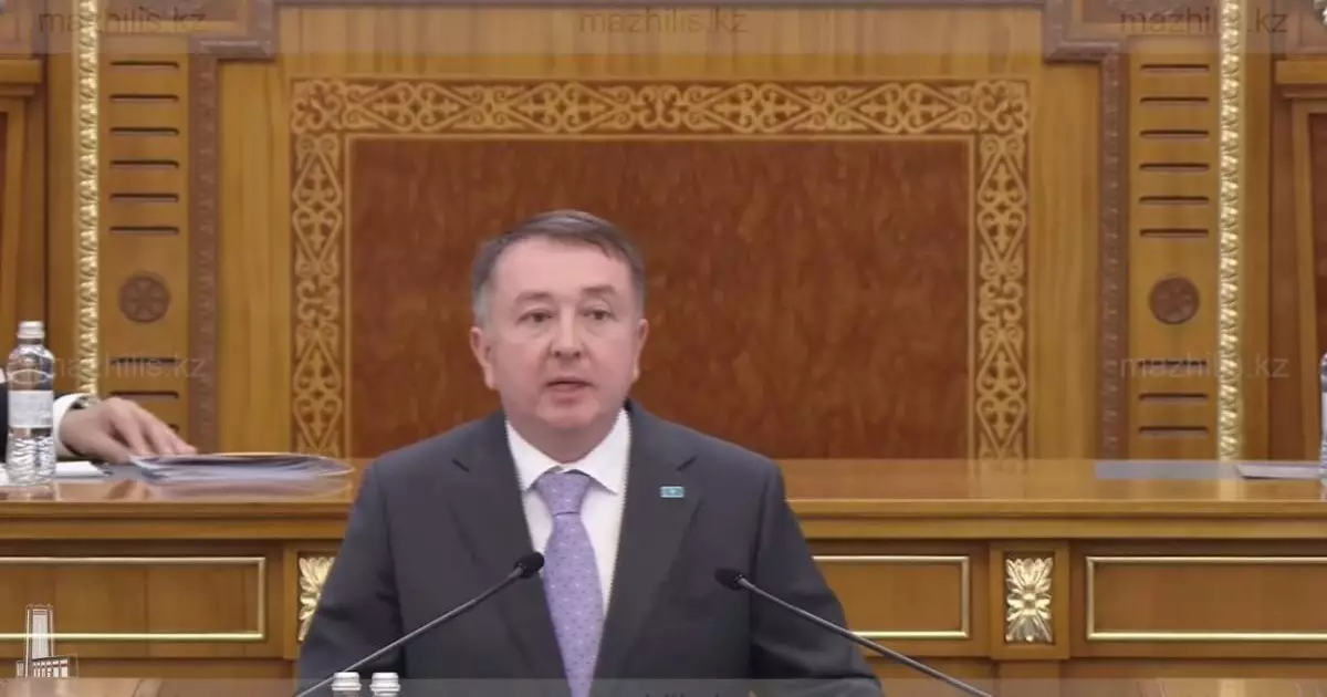  «Халық кеңесі» туралы заң парламентте қаралуда 