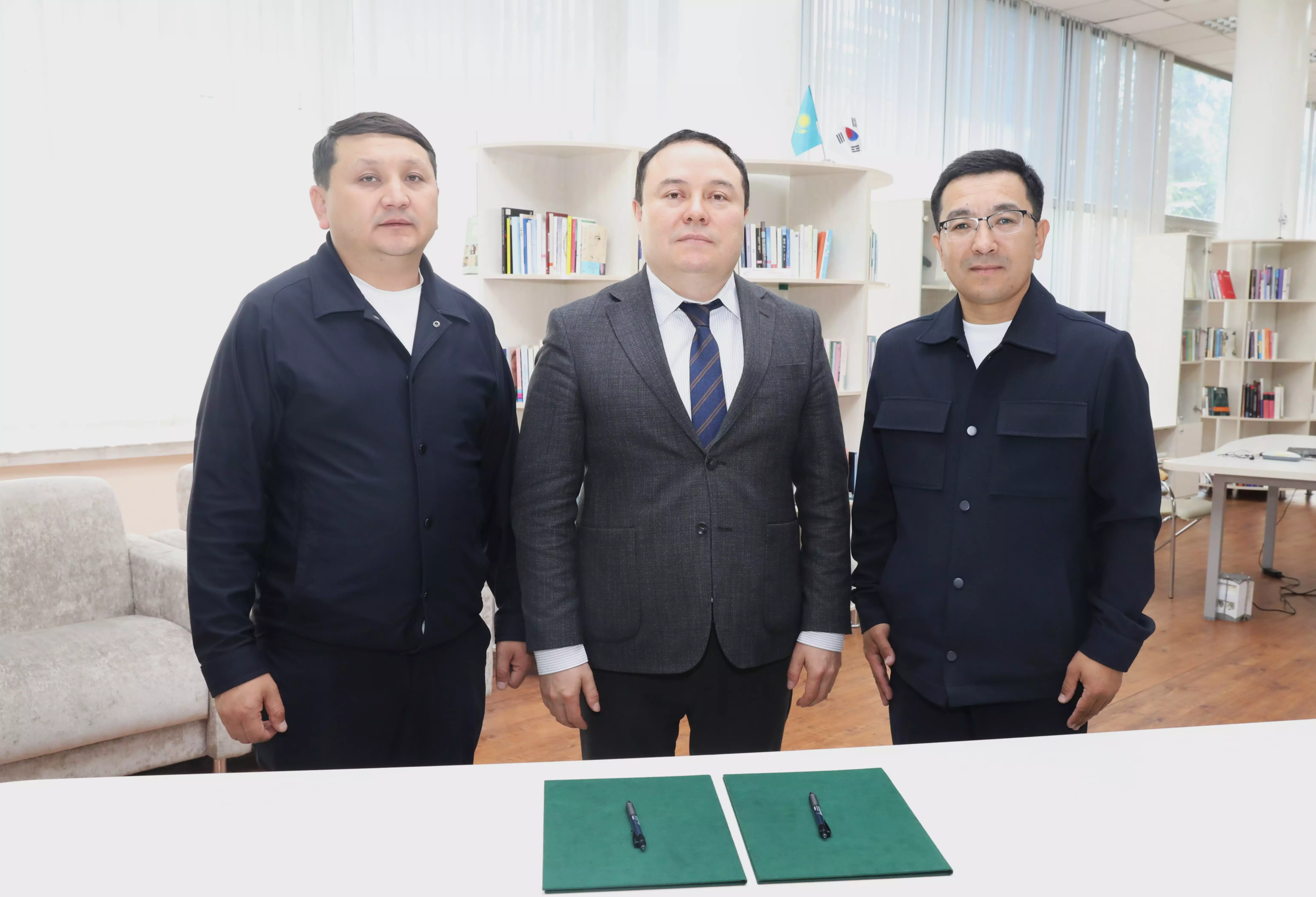 Қазақ тілді БАҚ өкілдері ынтымақтастық туралы меморандумға қол қойды