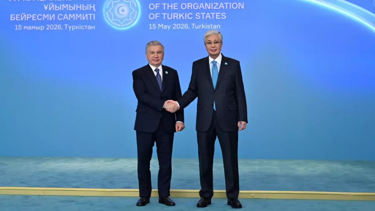 Мирзиёев Түркістандағы саммитте қандай бастамалар көтерді?