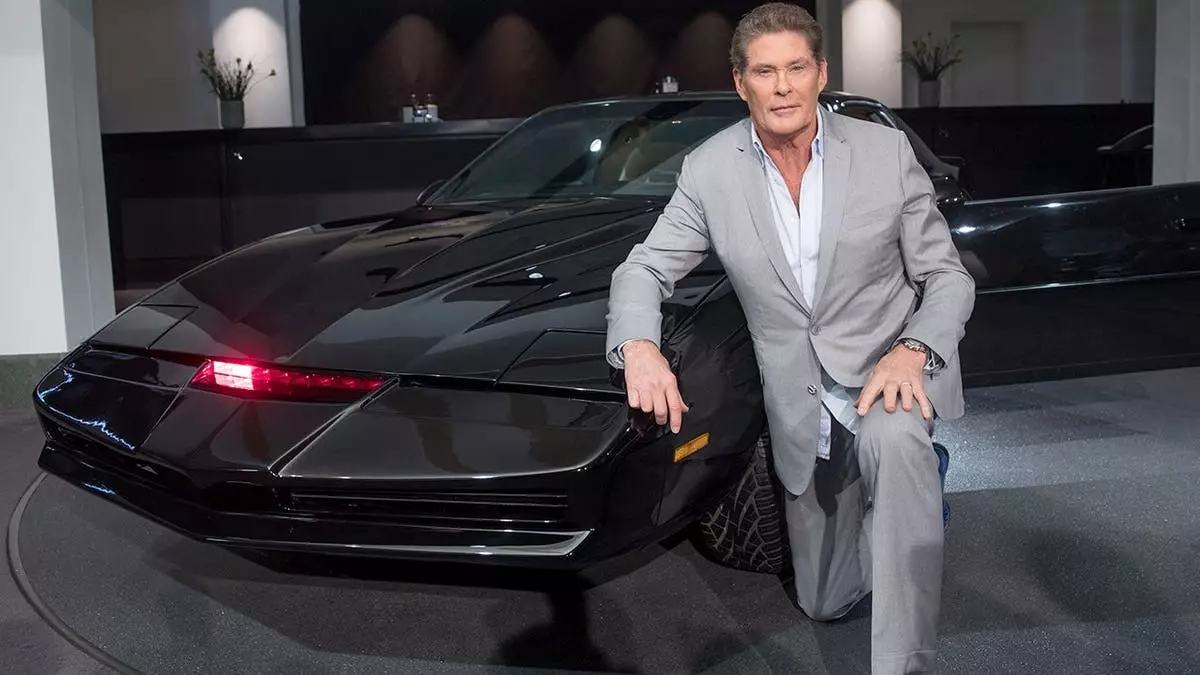 Копия KITT из «Рыцаря дорог» получила штраф за нарушение ПДД в другом штате, несмотря на то, что находилась в музее.