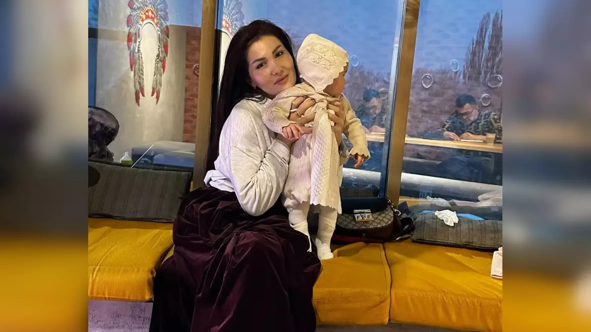 Бывшая жена Шавката Рахмонова родила пятого ребенка