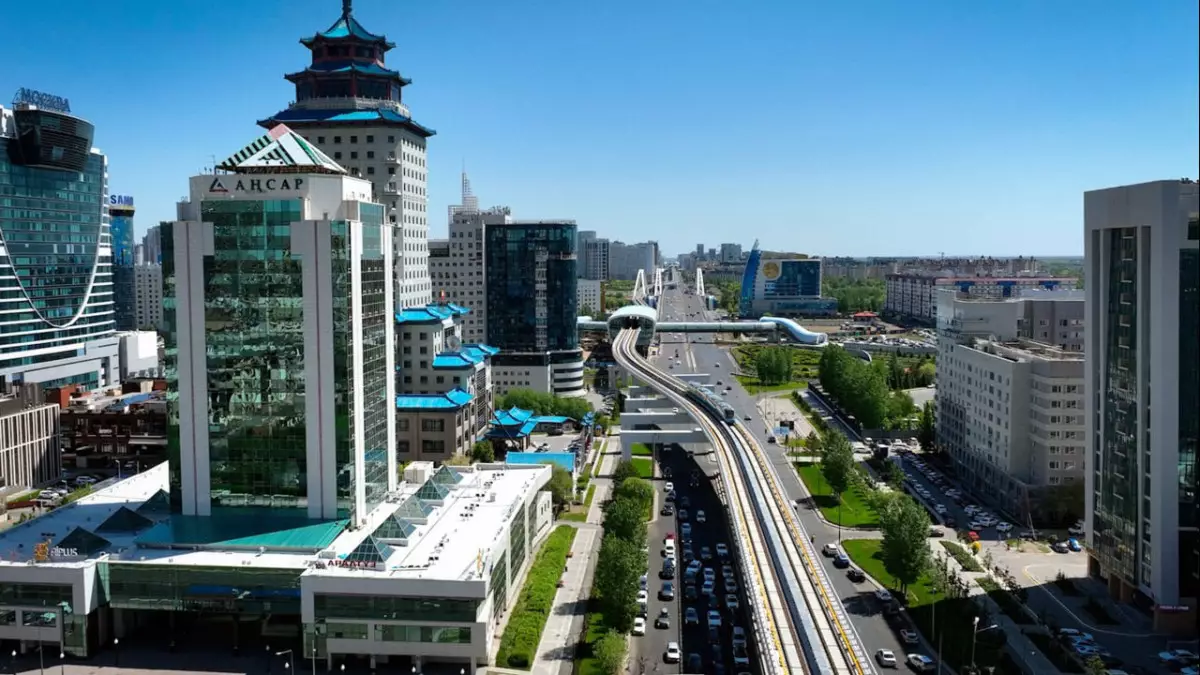 "This is only the first step": Тоқаев LRT құрылысына қатысты күтпеген мәлімдеме жасады
