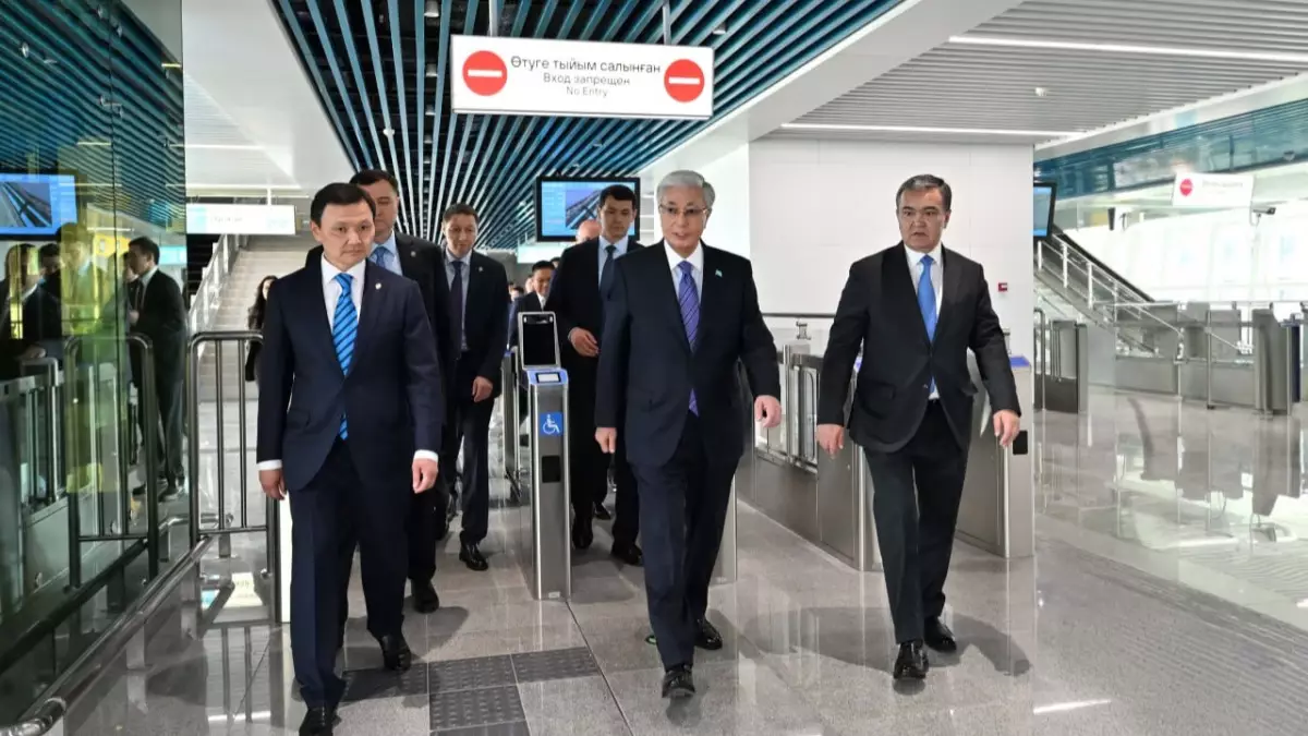  Тоқаев Astana LRT жүйесін іске қосты 
