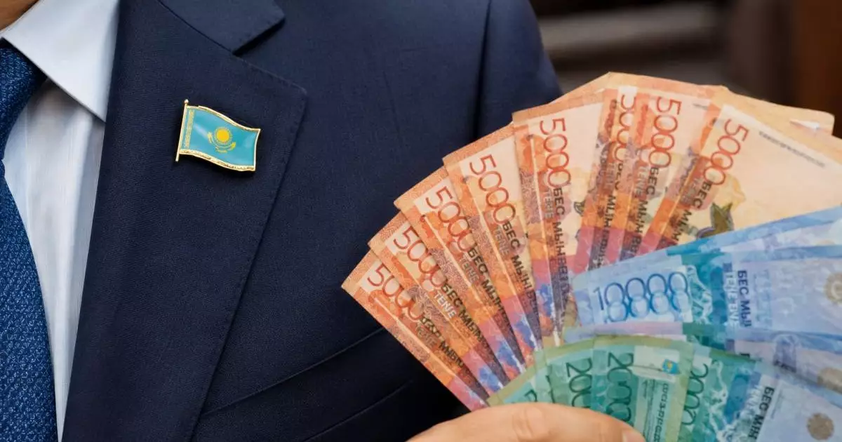  Члены Халық Кеңесі будут работать бесплатно 