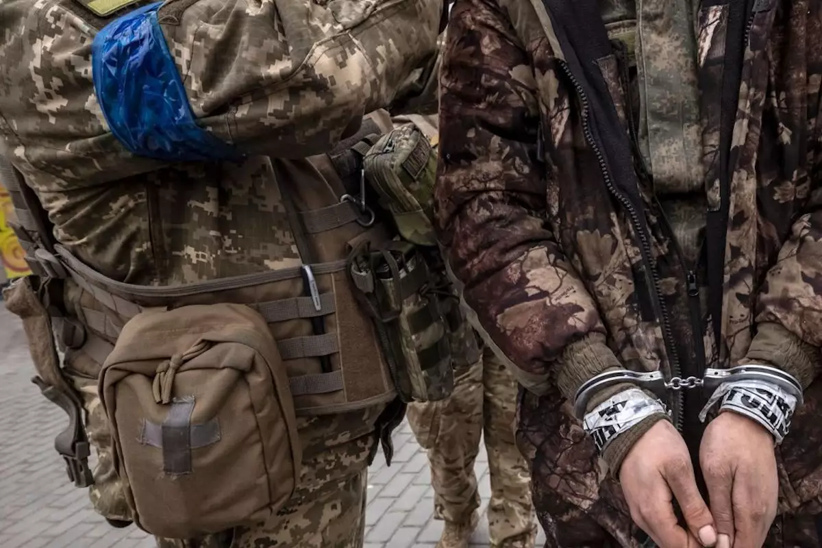 В Украине в плену находятся 12 казахстанцев