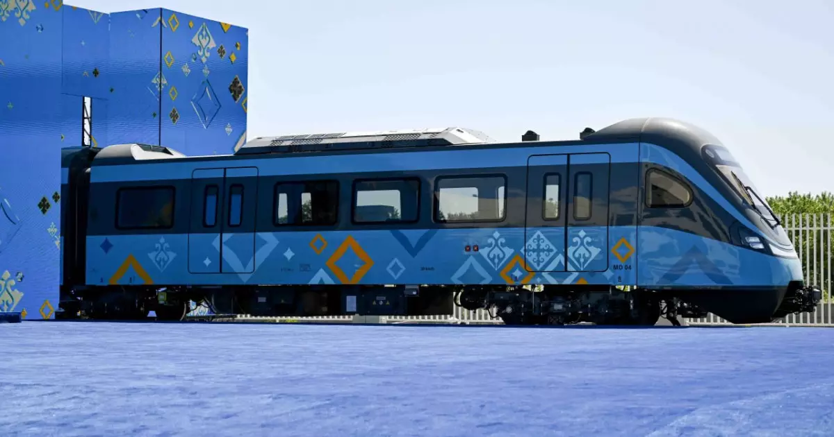   Астанада LRT пойыздарының неге тоқтап қалғаны түсіндірілді   