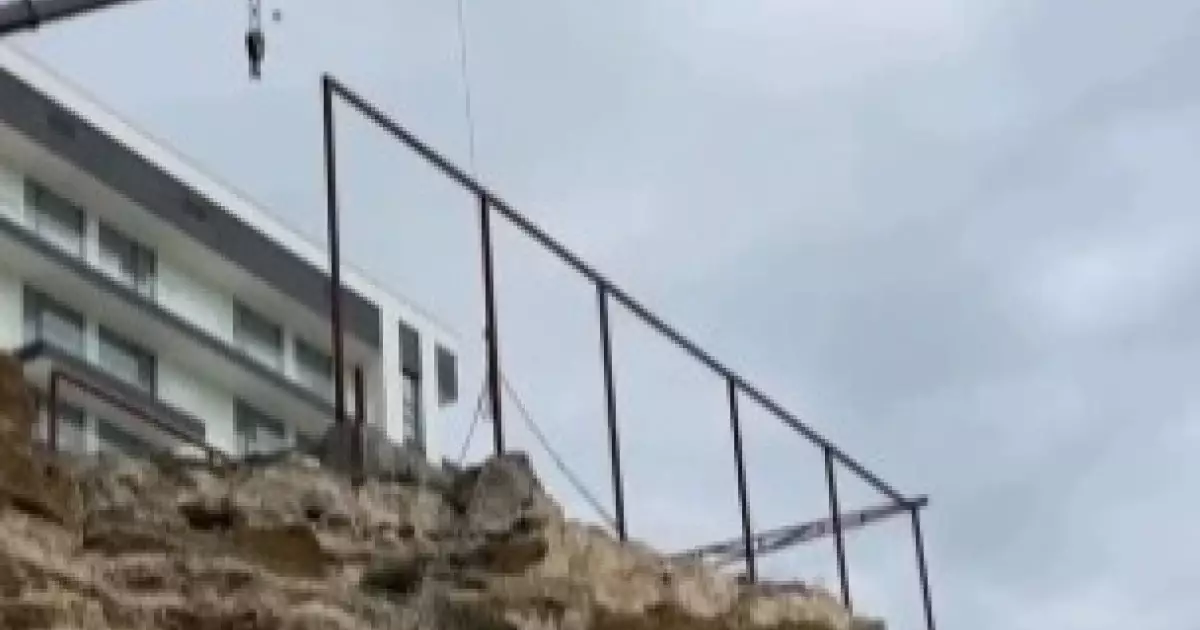  Ақтауда теңіз жағалауынан заңсыз құрылыс орны анықталды 