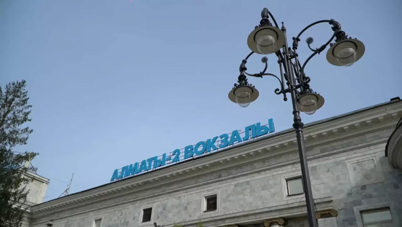 Н. Нәлібаев «Алматы-1» вокзалын жаңарту барысын тексерді