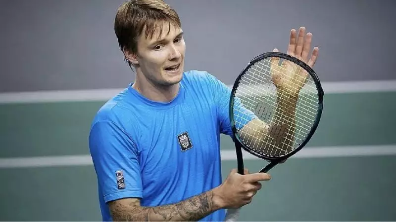 Александр Бублик опустился в чемпионской гонке ATP