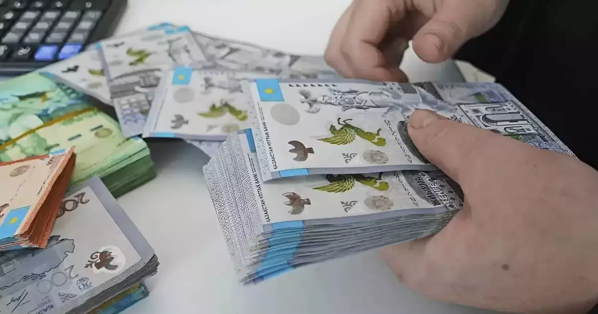  Как казахстанцам получить работу и до 1,7 млн тенге от государства 