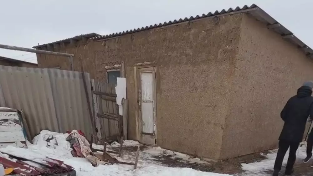 Сарайда пышақтап, көміп тастаған. Атырау сотында атышулы істің жантүршігерлік мән-жайы айтылды