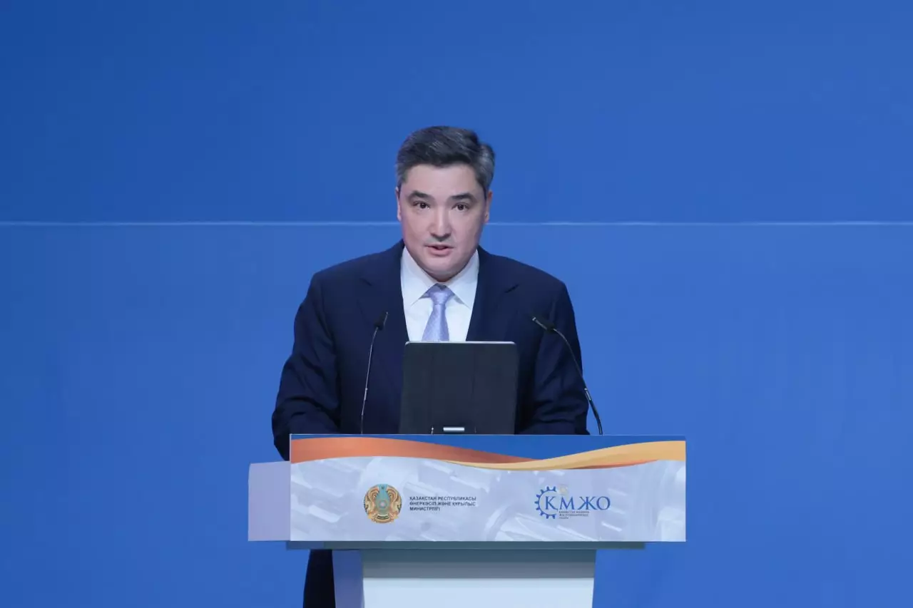Премьер-министр заявил о готовности Казахстана делиться опытом в сфере искусственного интеллекта и цифровизации.