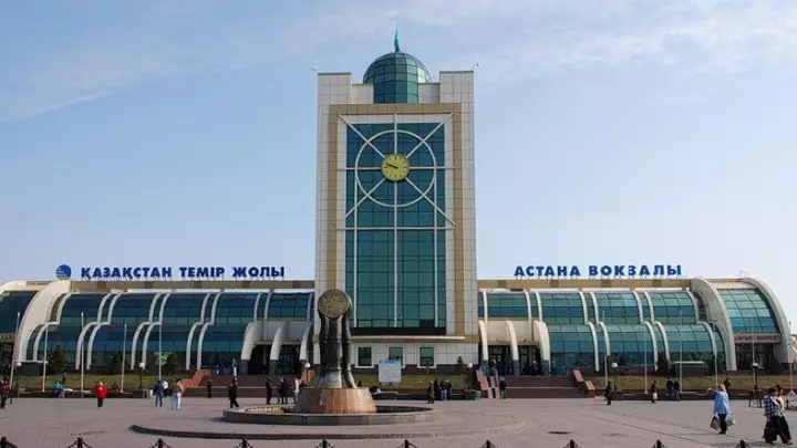 До конца лета в Казахстане планируют модернизировать 109 вокзалов
