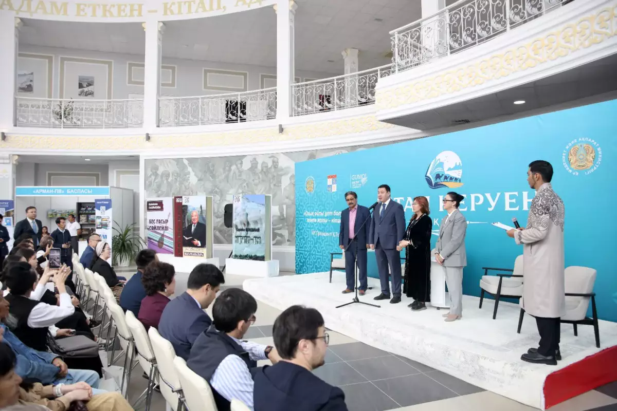 Каспий жағалауындағы рухани мереке: Ақтауда «Кітап керуен» жәрмеңкесі ұйымдастырылды