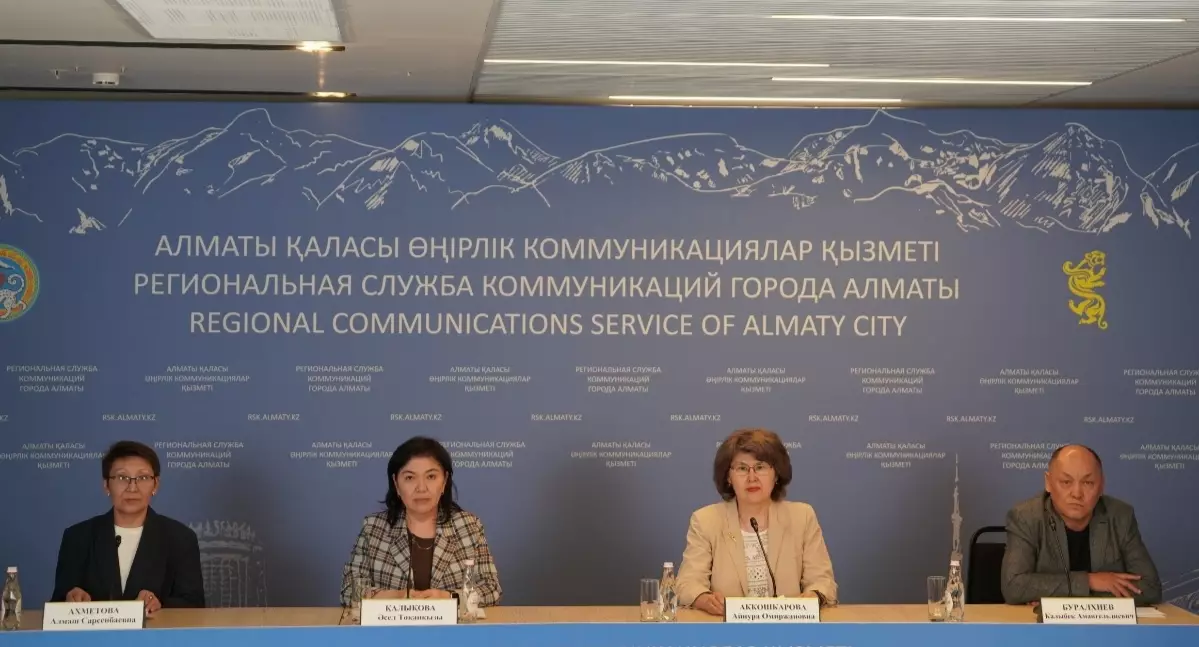 Клещи проснулись раньше: в Алматы зафиксировали рост обращений после укусов