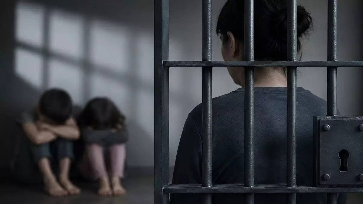 Суд вынес приговор истязавшей своих детей матери в Шымкенте