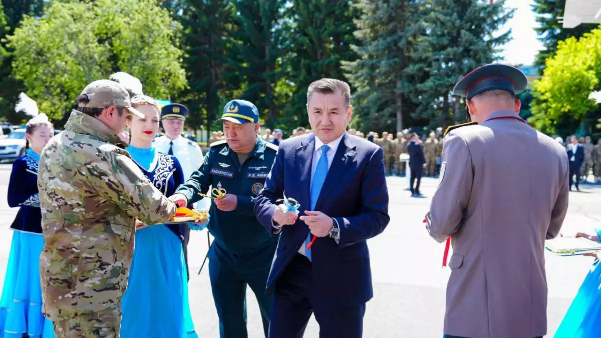 Шығыс Қазақстан құтқарушыларына жаңа ұшақ берілді