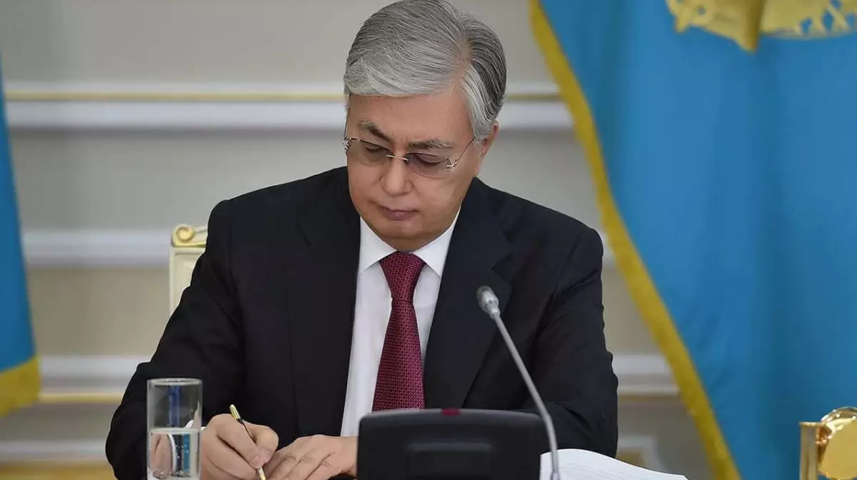 Инвесторам из Казахстана и Китая обещают равные права: президент подписал закон