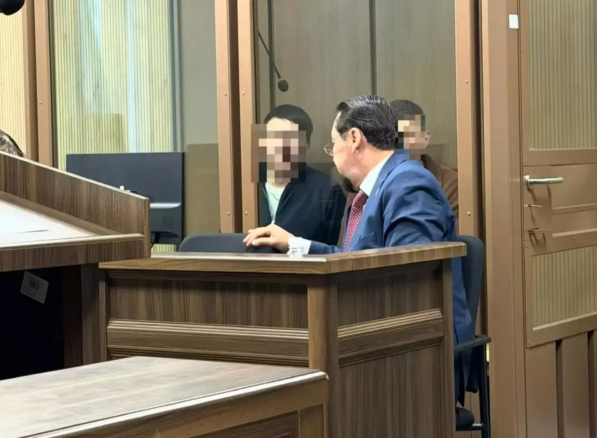 «Алем, я ухожу»: в суде рассказали о последних минутах 18-летнего парня, убитого у клуба в Астане