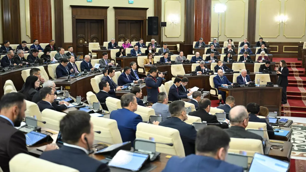 Енді Парламент Құрылтай болып өзгереді: Заң қабылданды