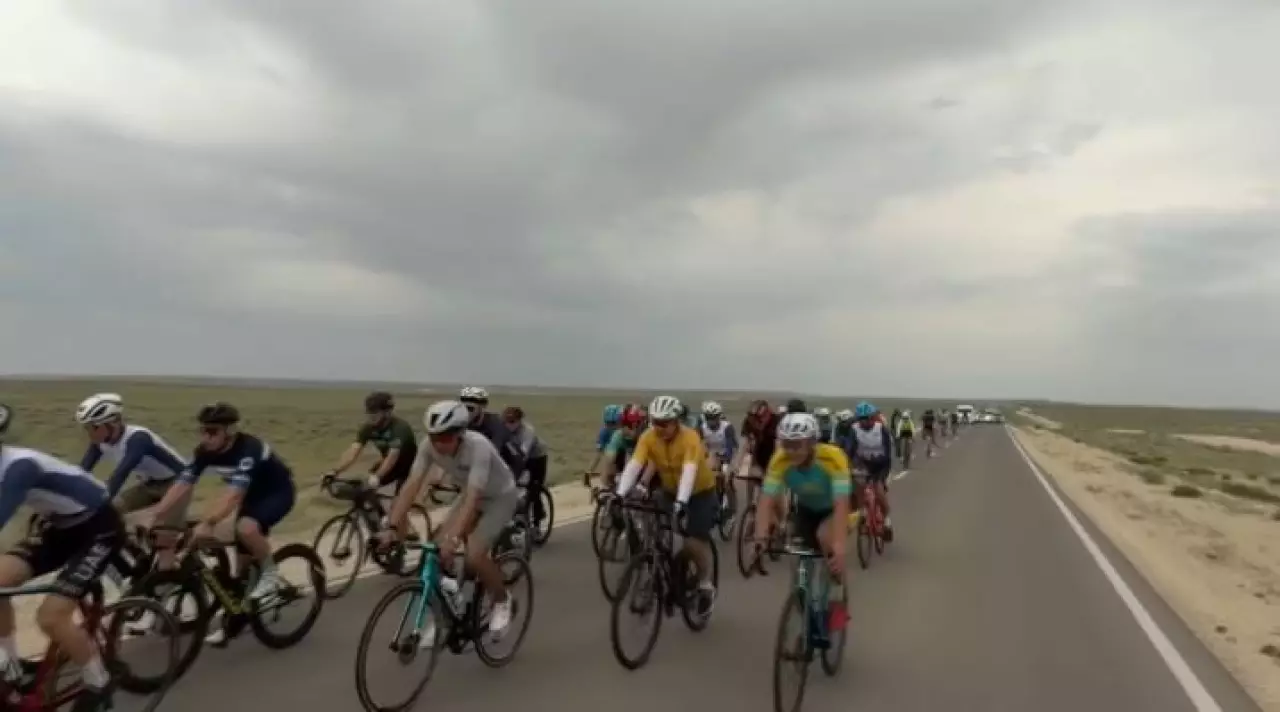 Велопробег «Tour de Bozjyra–2026» прошел в Мангистау