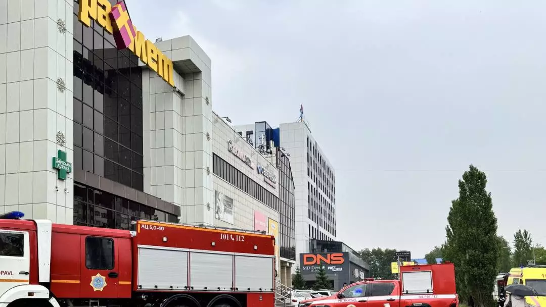 Возгорание светильника произошло в торговом центре СКО