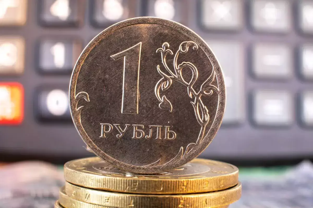 Рубль переписывает рекорды в Казахстане, включив «турборежим» против тенге - новости на Lada.kz 20.05.2026