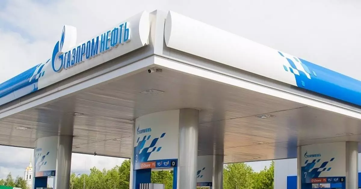  В Казахстане начали закрываться заправки «Газпром» на фоне миллиардного спора с Украиной 