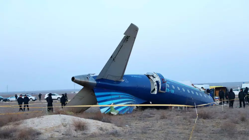 Ақтау маңындағы AZAL ұшағы апаты: қаза тапқандардың отбасылары өтемақыны алуға қатысты соттасып жатыр
