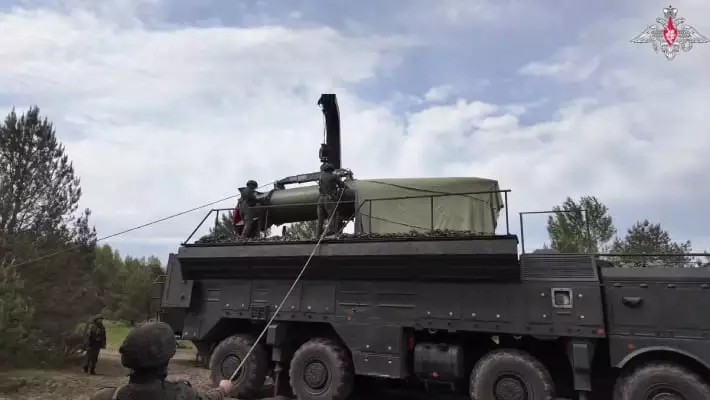 Минобороны РФ сообщило о переброске ядерных боеприпасов в Беларусь