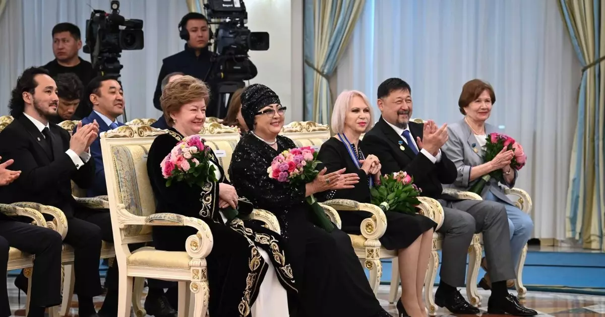  Президент «Асыл мұра» ұлттық сыйлығын тағайындады 