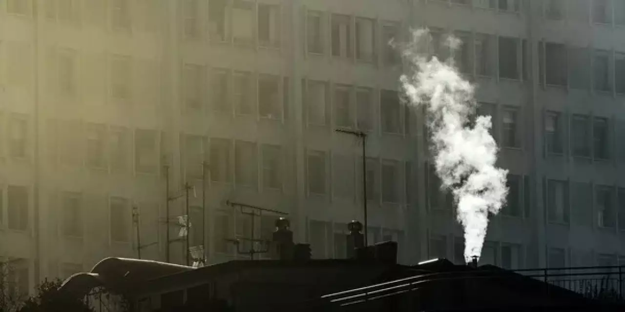 Алматыда бизнес нысандарынан шығатын зиянды қалдықтарға бақылау күшейтілді