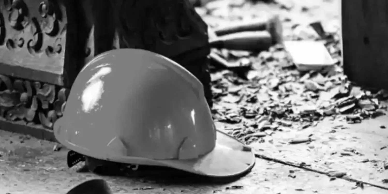 Жезқазғанда кәріз тазалау кезінде жұмысшы шұңқырға құлап мерт болды