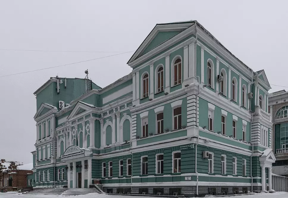 Токаев предложил присвоить национальный статус двум учреждениям культуры