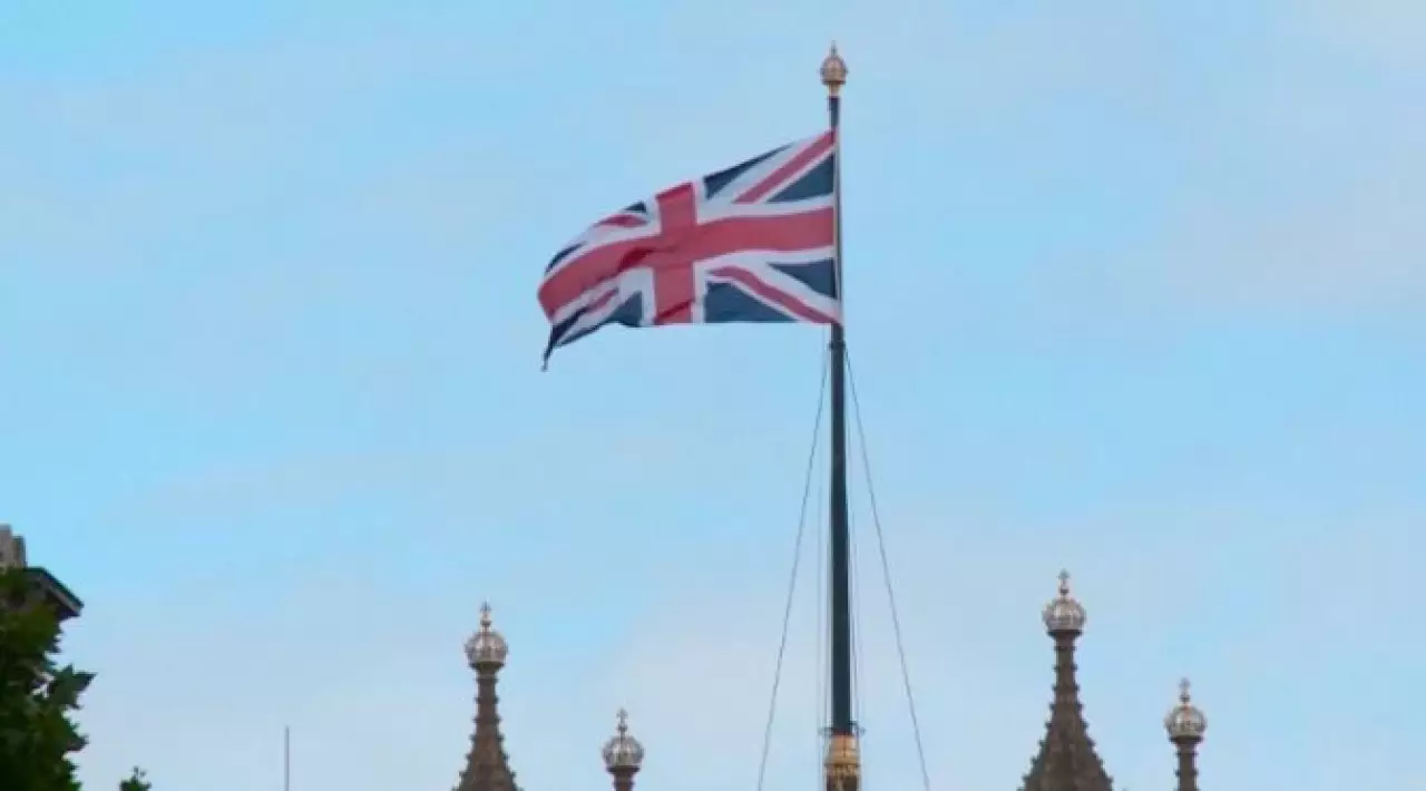 Уровень миграции снизился в Великобритании