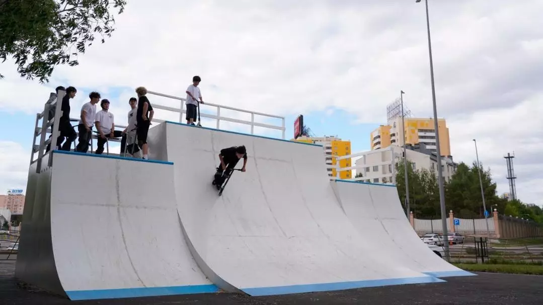 В Астане открылась экстремальная скейт-площадка Fly Park