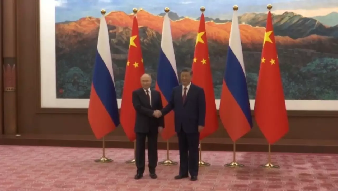 О чем Путин и Си договорились в Пекине