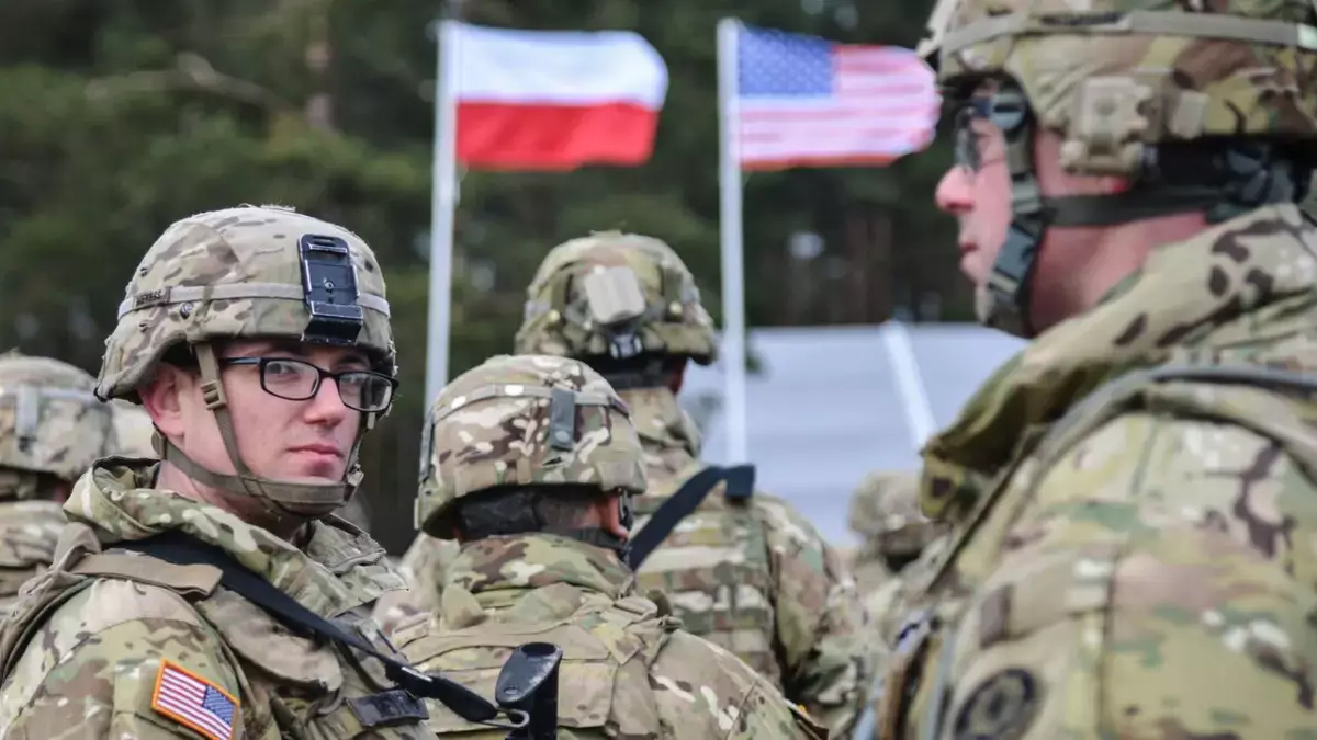 Трамп заявил о переброске в Польшу 5 тысяч военных - новости на Lada.kz 22.05.2026