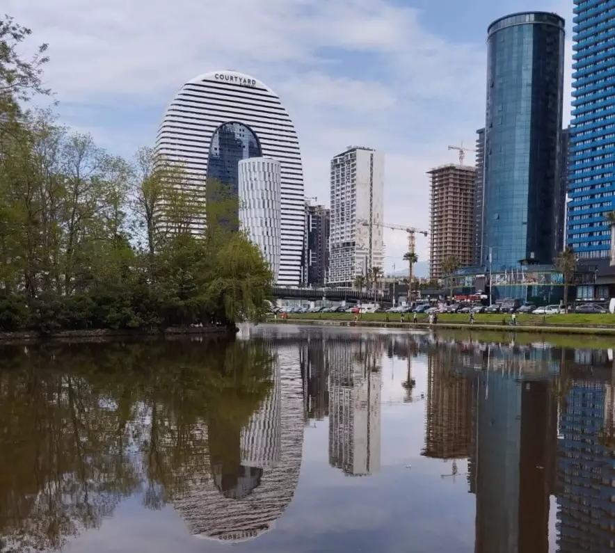Прогулка по Батуми: фотографии старого города, новых кварталов и главных достопримечательностей