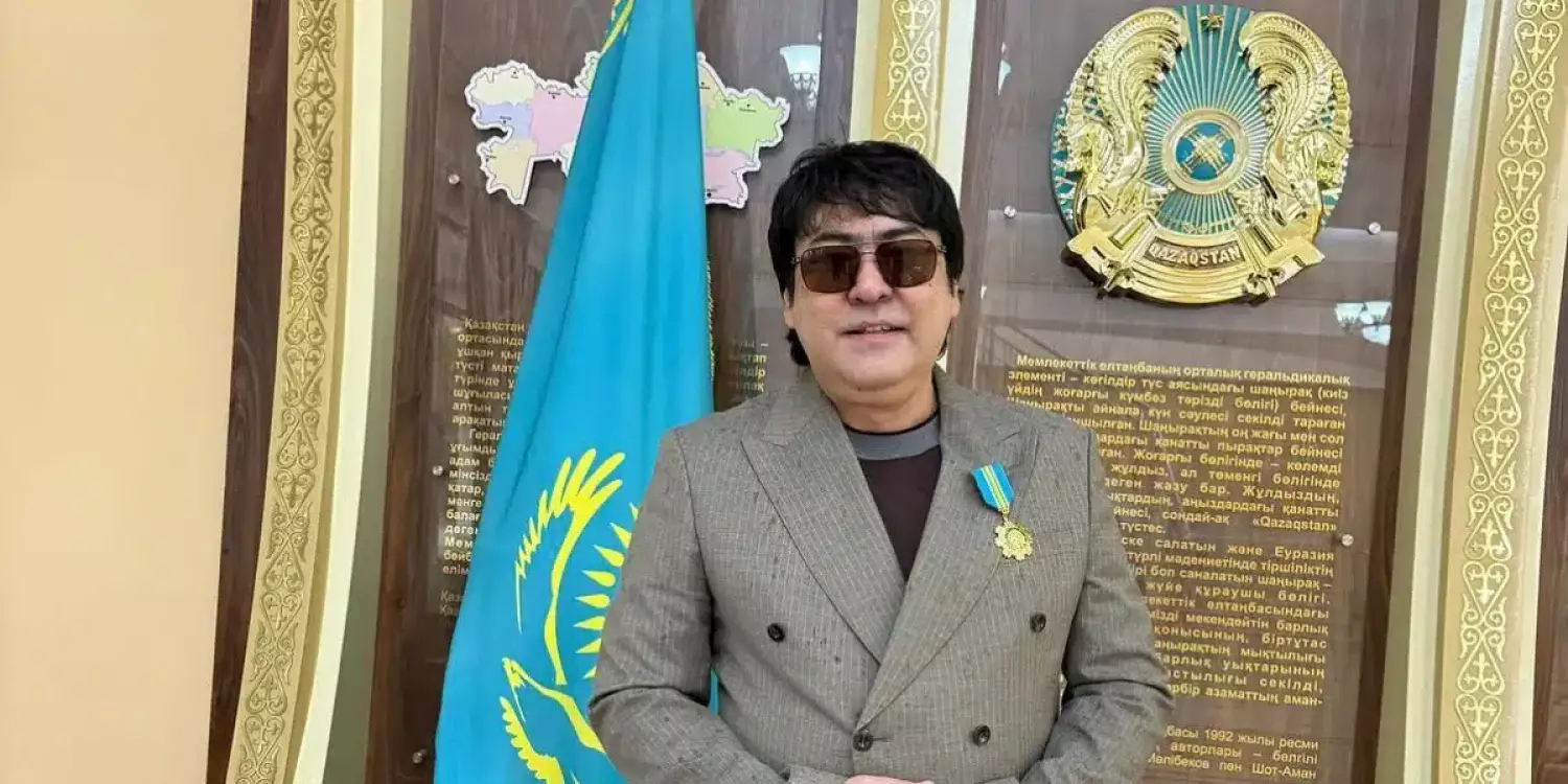 Мейрамбек Беспаев та марапат алды