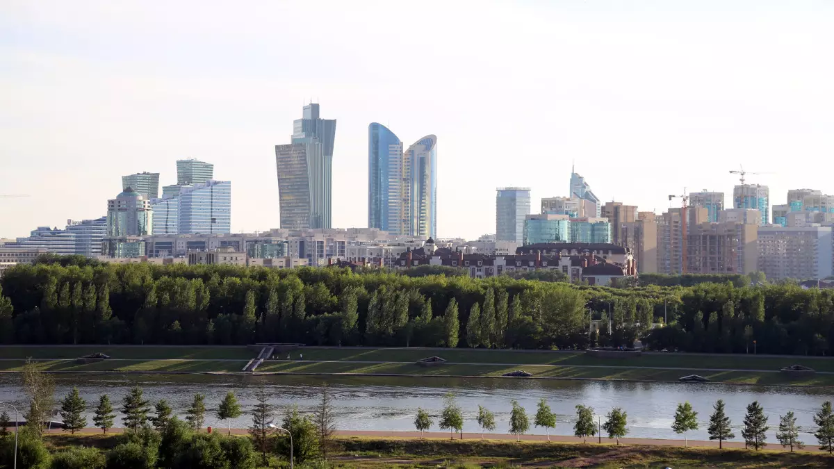 Қазақстанда «Алтын виза» пайда болады: Кімдер ала алады?