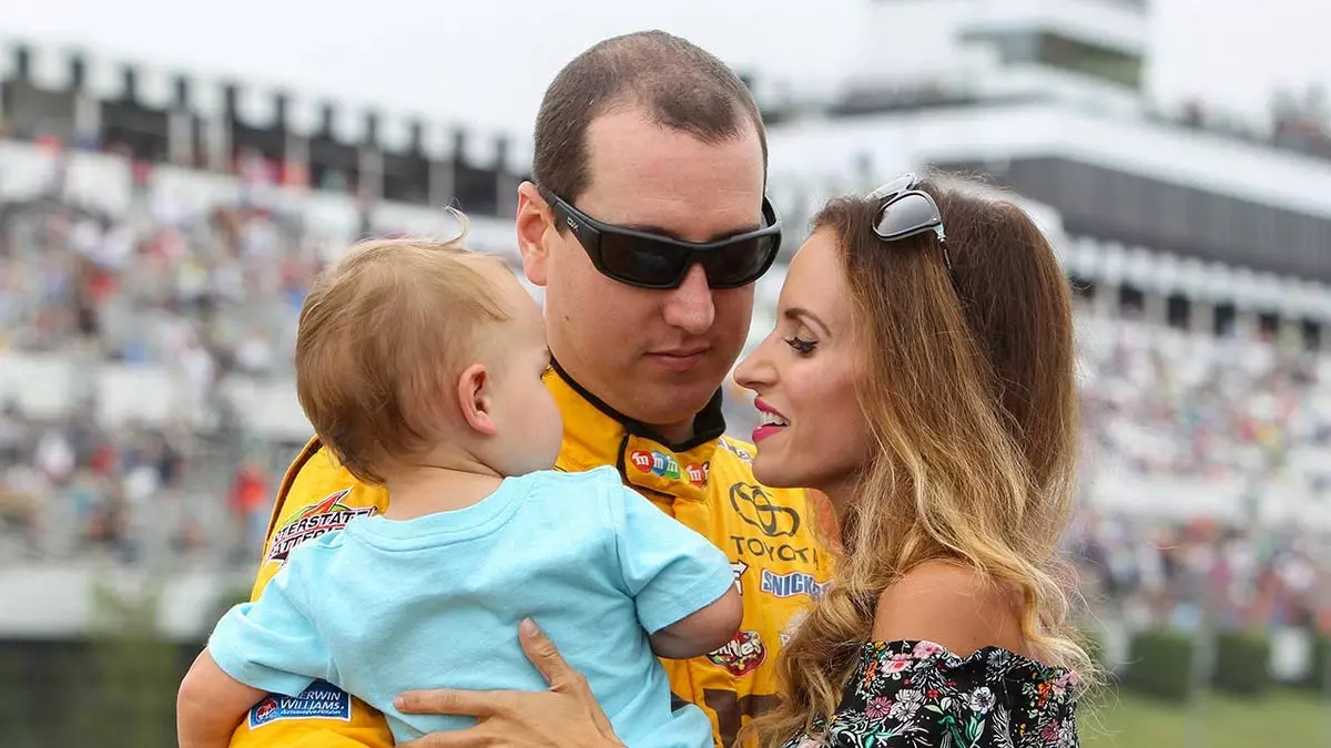 Грозное послание Кайла Буша после последней победы в NASCAR стало болезненным финалом для скорбящих фанатов.